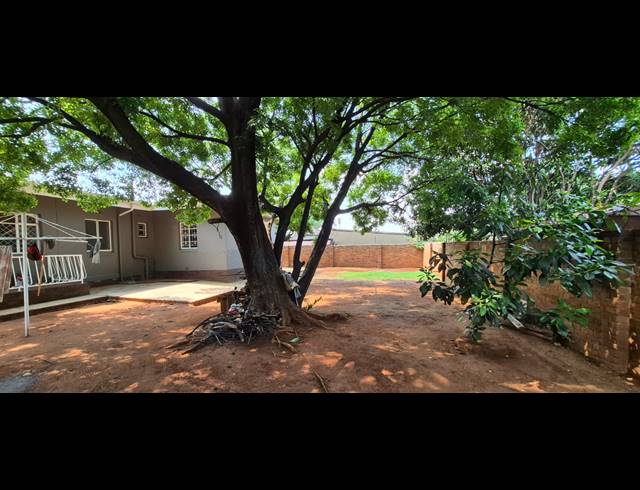 3 BEDROOM HOUSE FOR SALE IN DALVIEW